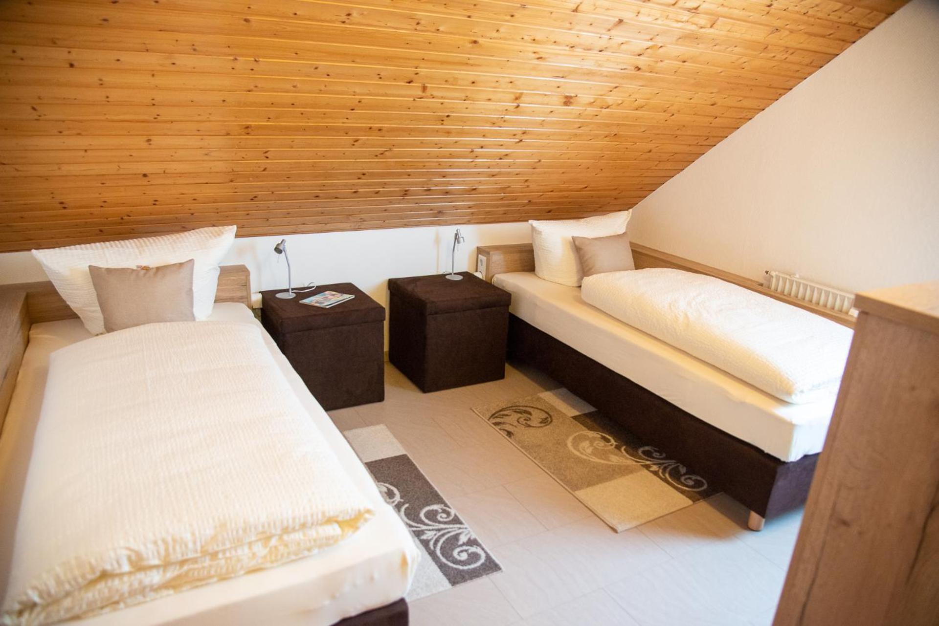Gerald Reckert Apartment *