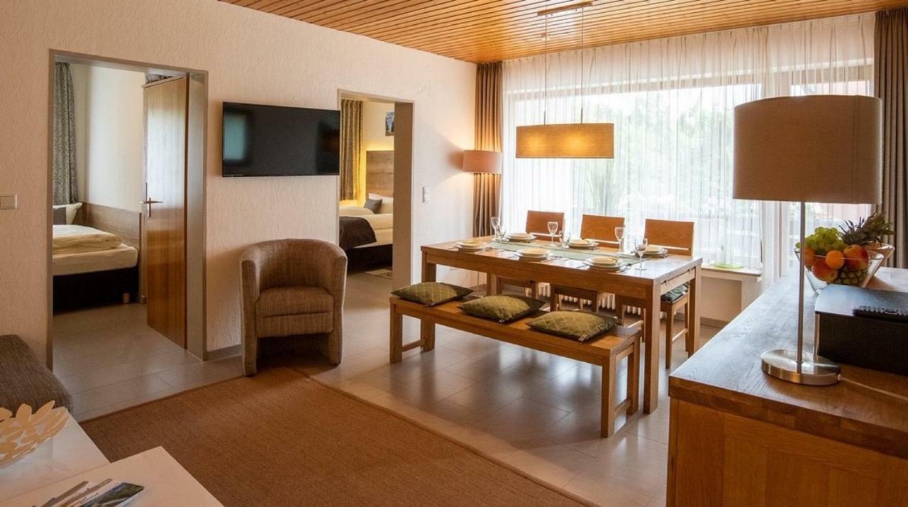 Gerald Reckert Apartment *